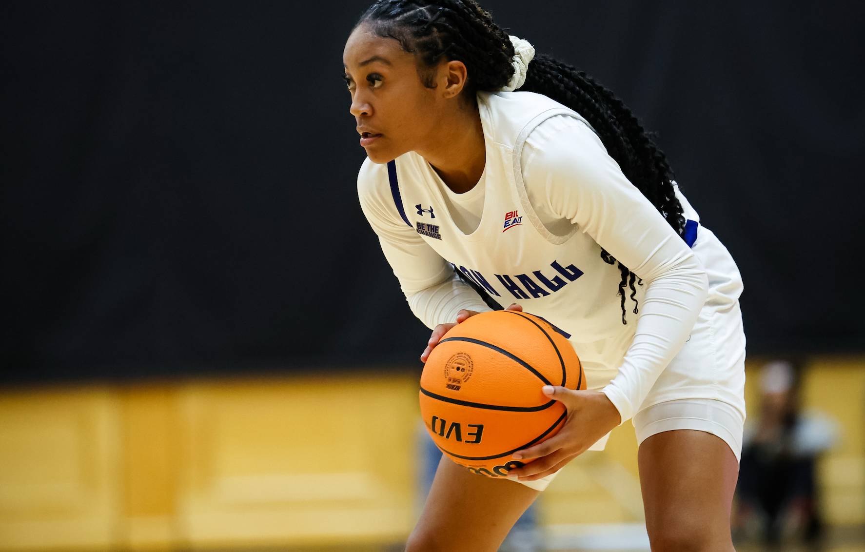 Jada Eads holding the ball