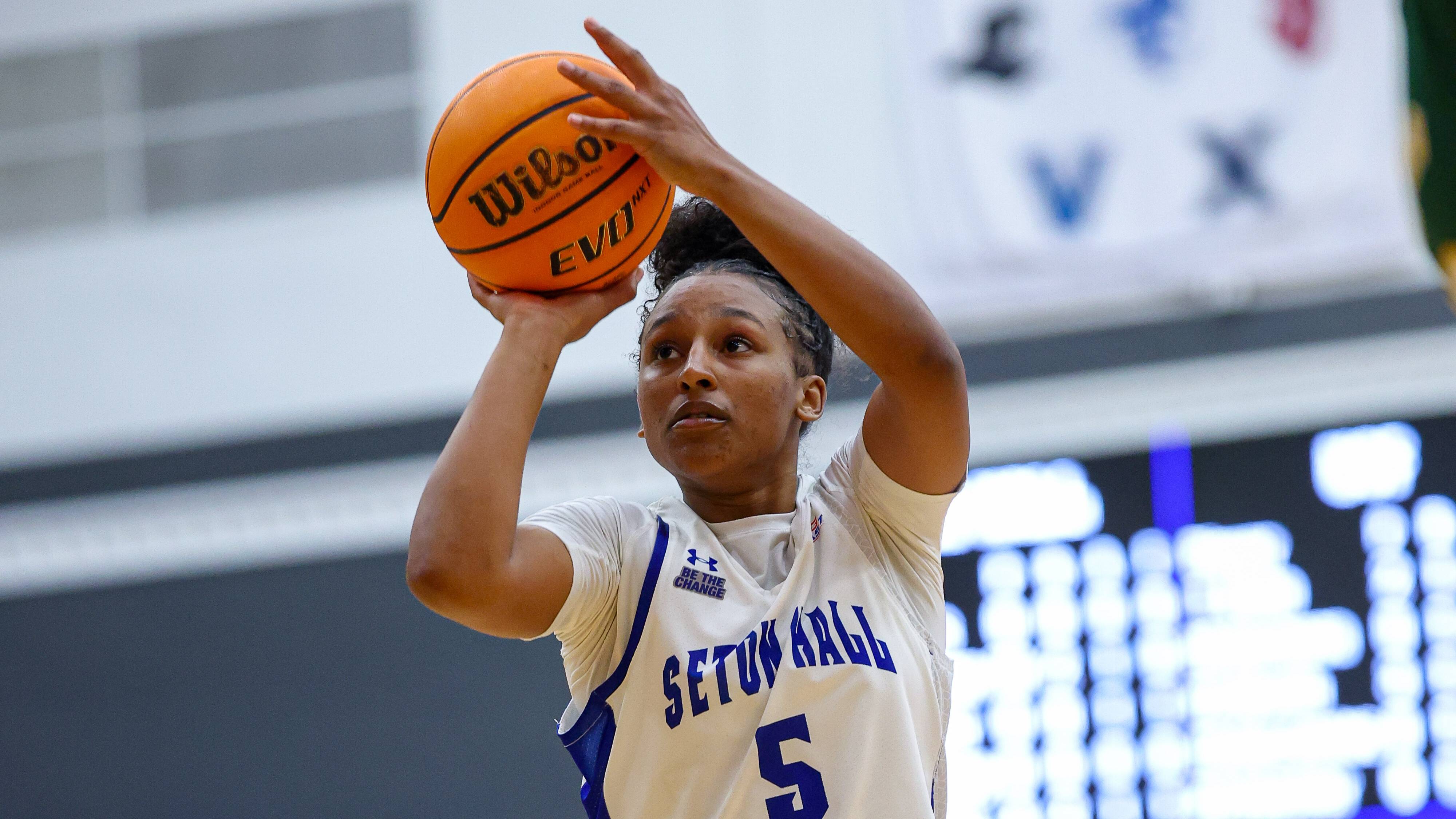 Savannah Catalon had a career-high 26 points against San Francisco on Monday night.