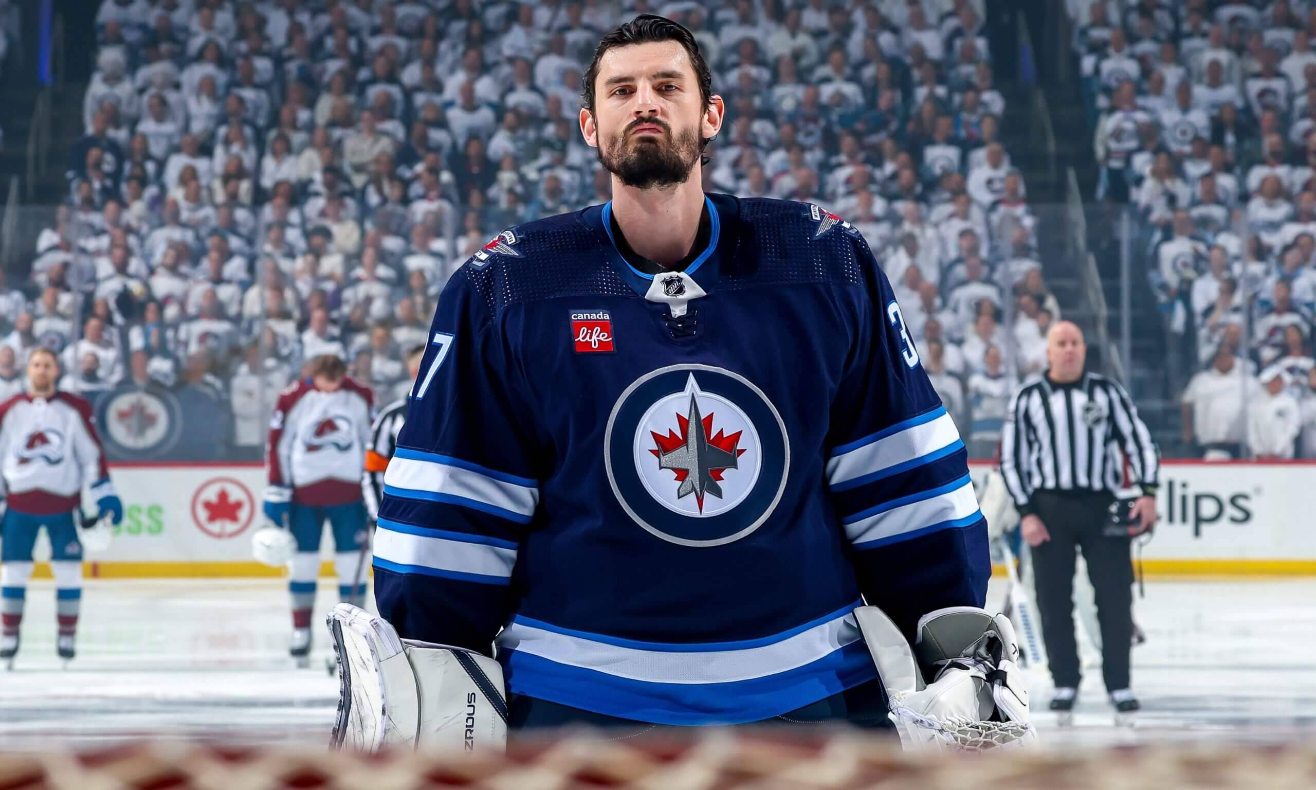 Connor Hellebuyck looks to shock the hockey world by winning the Hart Trophy.