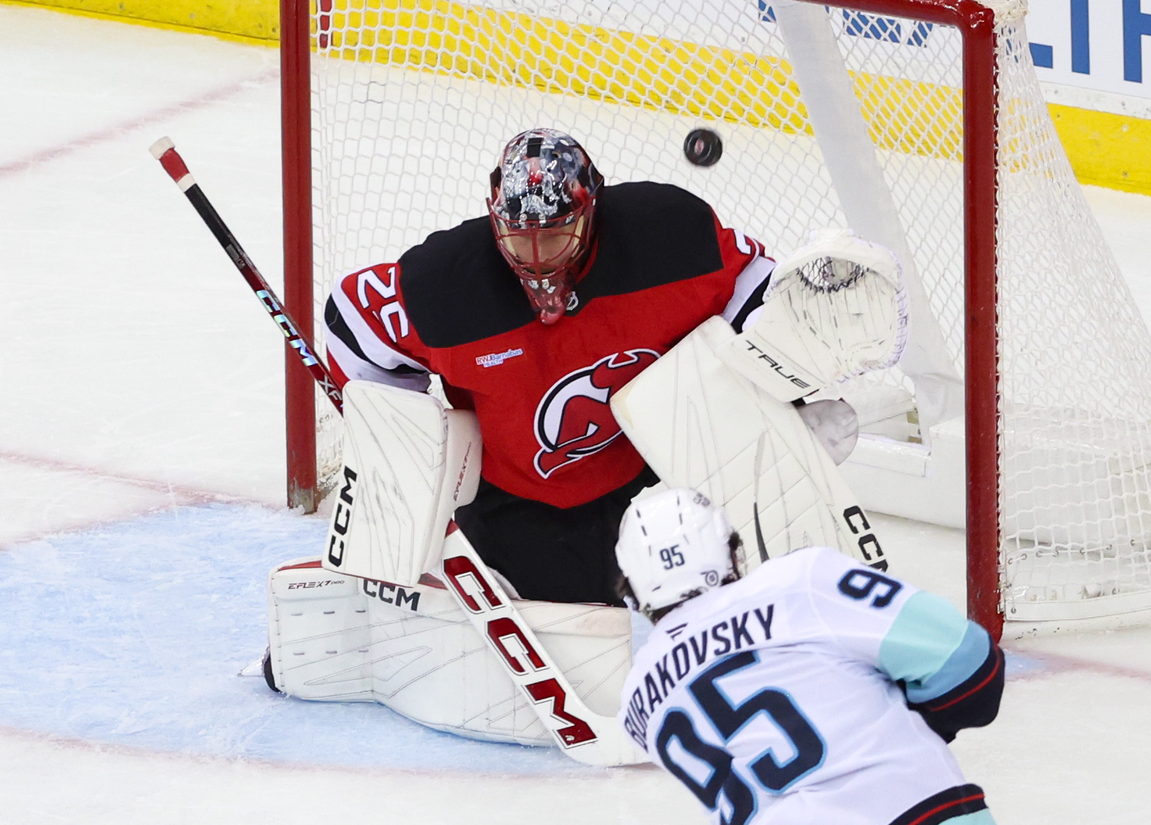 New Jersey's 3-2 win marks their sixth victory in eight games.