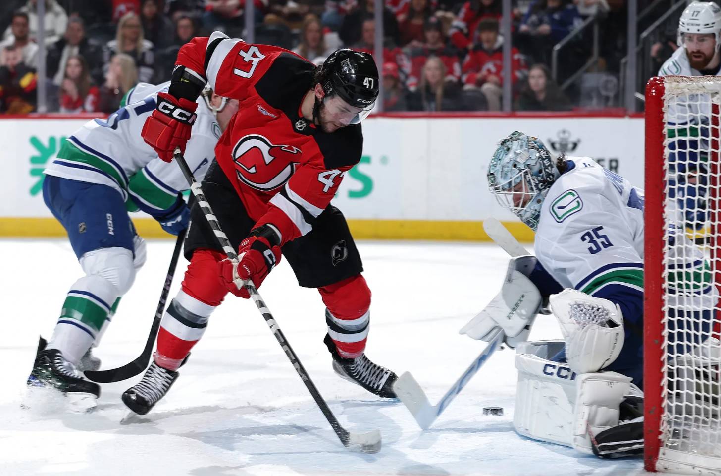 NJ Devils vs Canucks