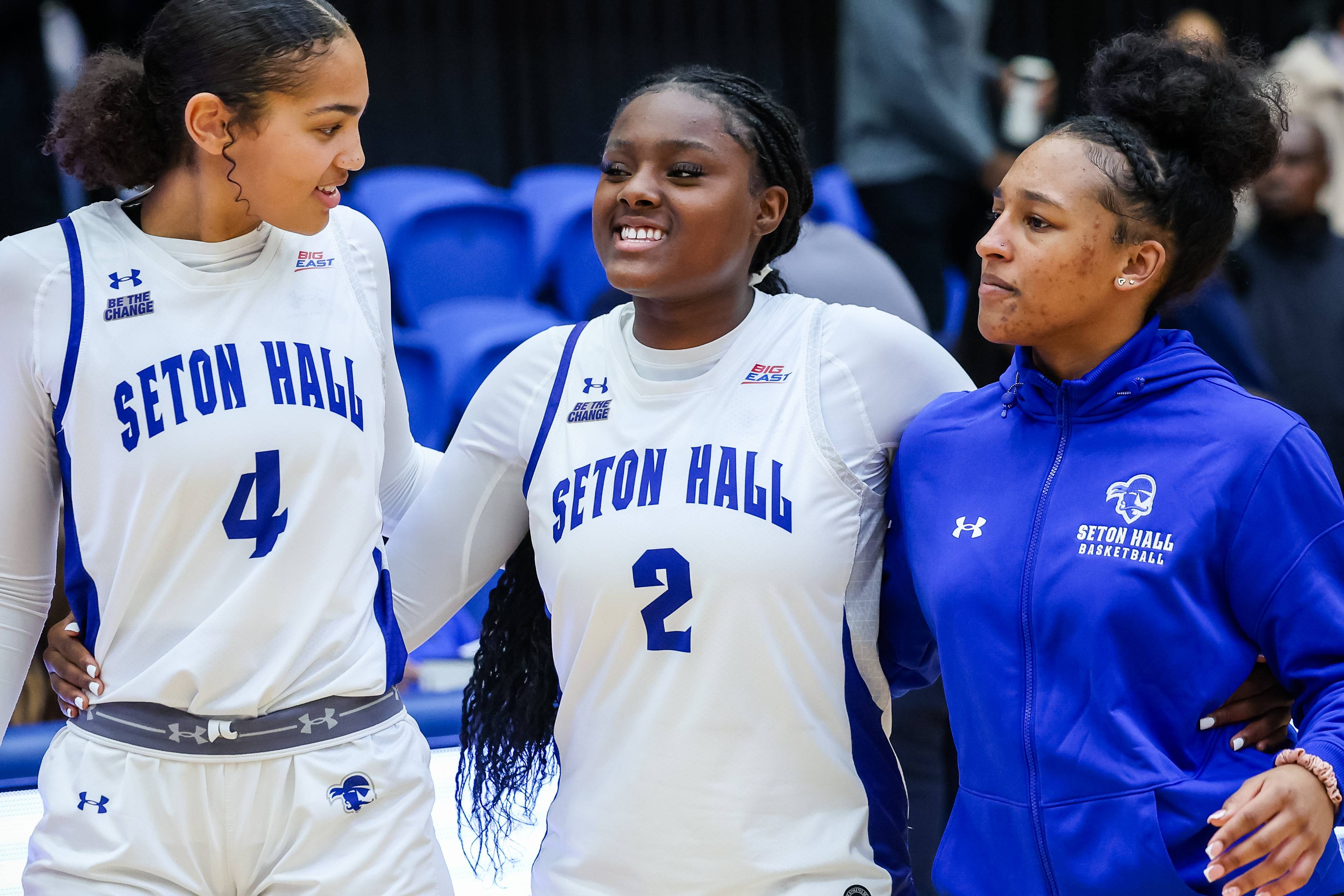 Ja'Kahla Craft alongside Savannah Catalon and Savanna Jones during 2024-25 season