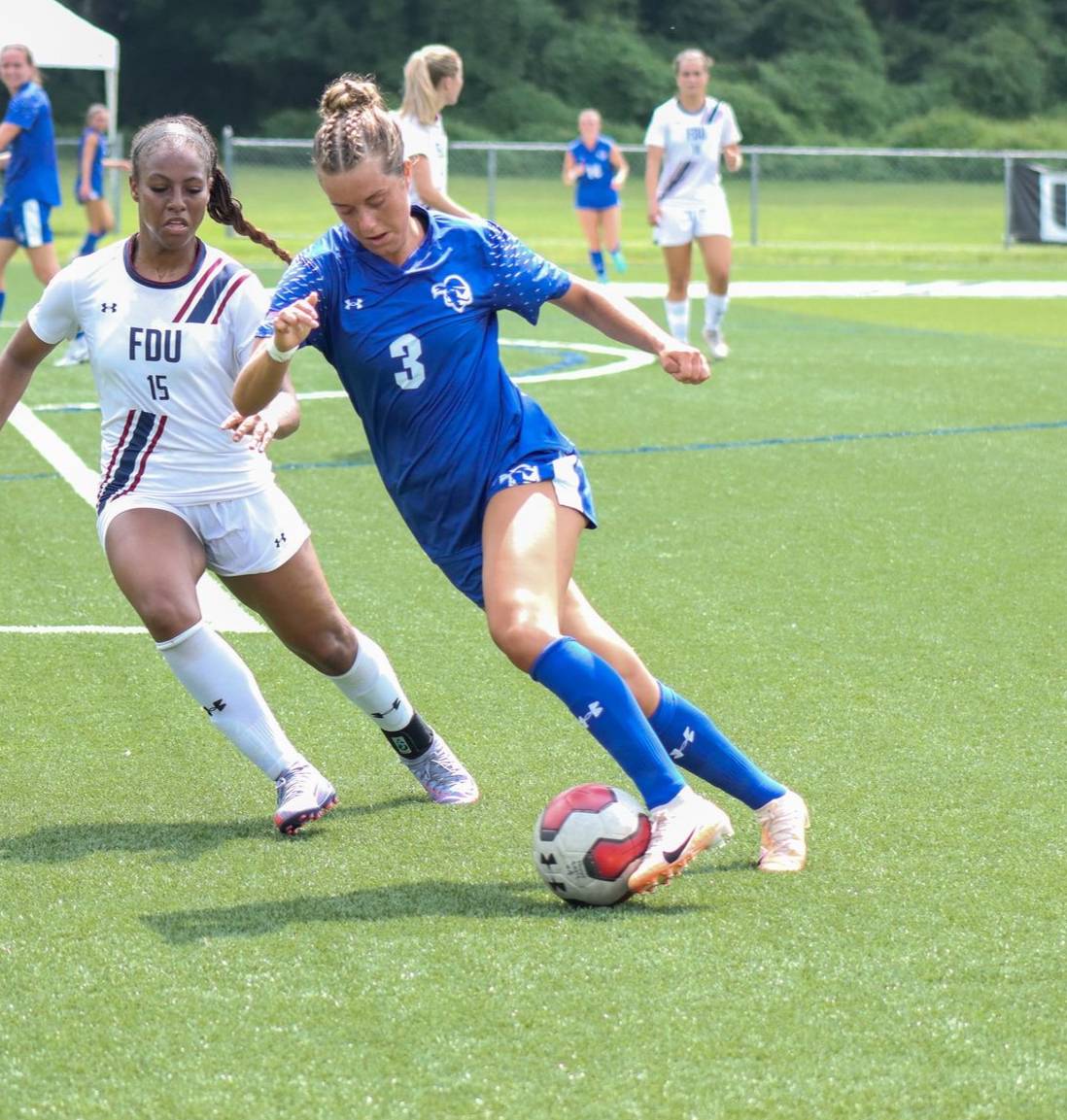 Rachel Gerrie fights for a ball against FDU