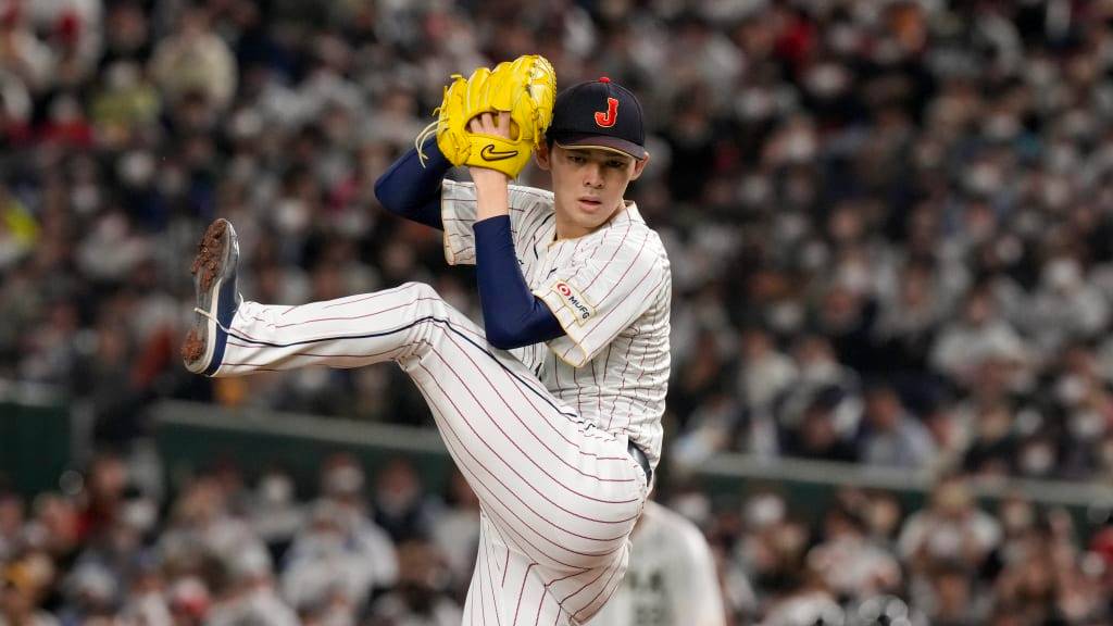 Roki Sasaki joins the Los Angeles Dodgers on a minor league deal.