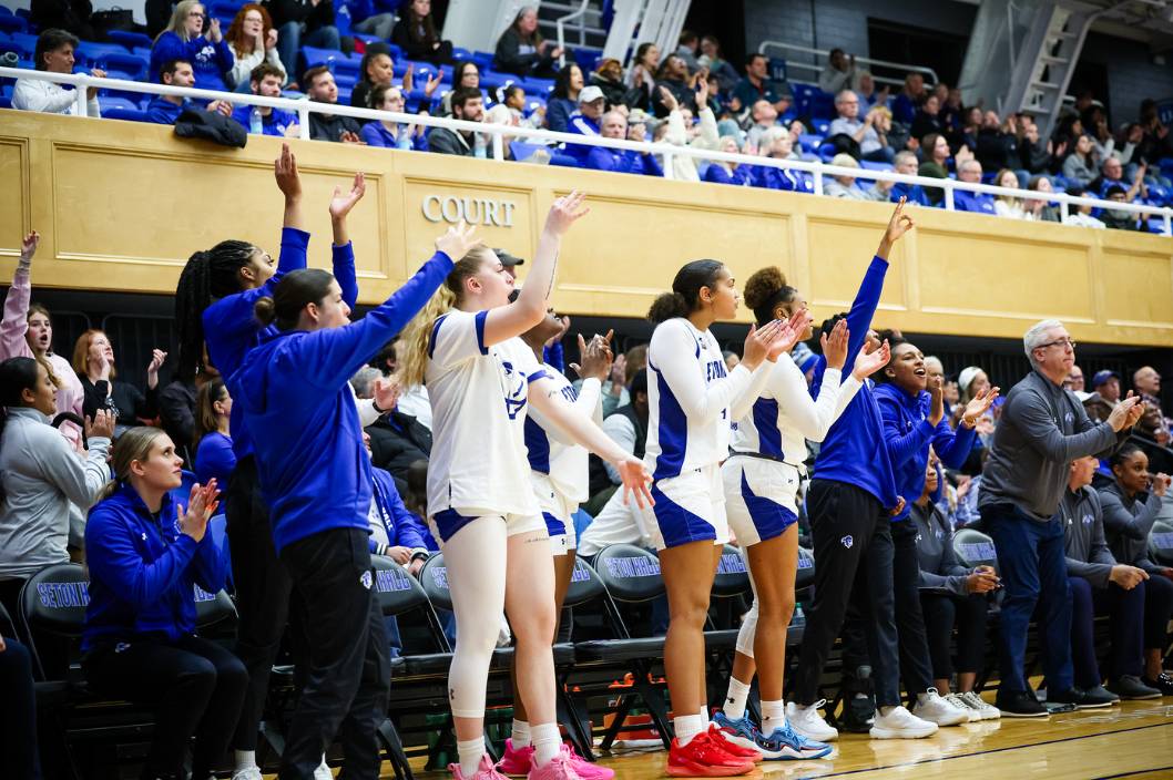 SHU WBB Bench